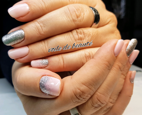 Combi manucure + pose de vernis semi-permanent